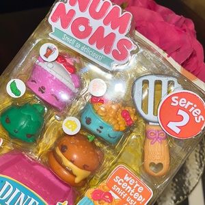 🧁❤️🧁• 🎀 NuM N🍩MS x Series 2 x Diner •❤️🧁❤️